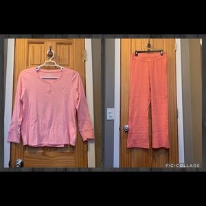 L.L. Bean women’s two-piece pajama sleep set, light pink and coral, size medium